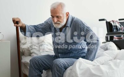 ¿Te despiertas entre la noche para ir al baño? Puede ser tu próstata